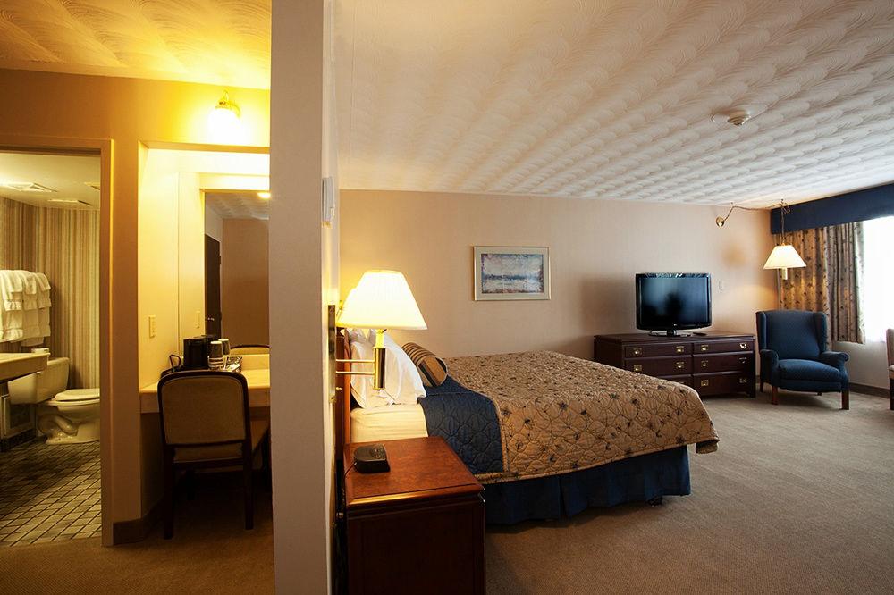 The Fredericton Inn Exterior foto